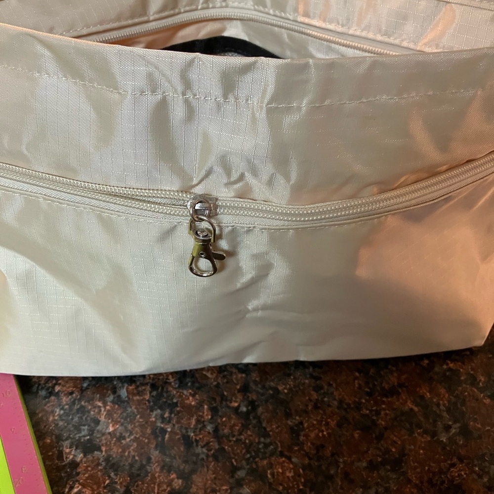 Purse organizer